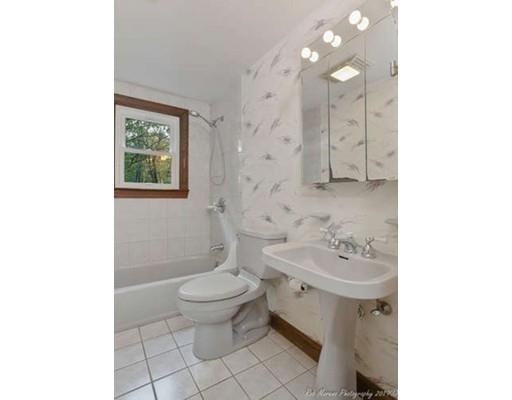 151 Ipswich Road Topsfield, MA 01983 - Photo 12 of 32 Gallery Image 12