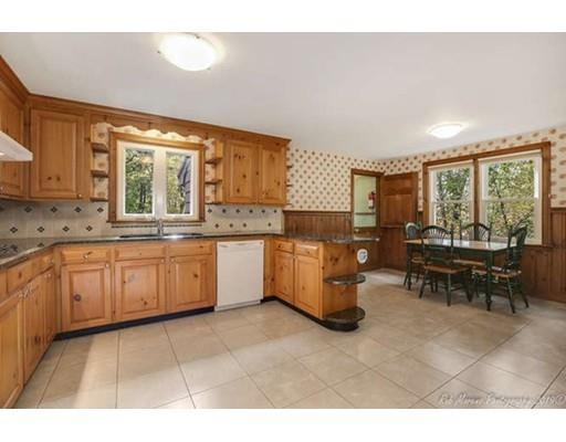 151 Ipswich Road Topsfield, MA 01983 - Photo 8 of 32 Gallery Image 8