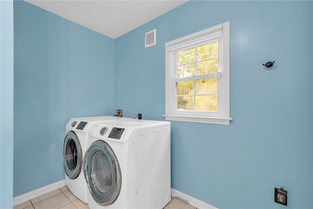 1389 Earls Bridge Road Easley, SC 29640 - Photo 15 of 30