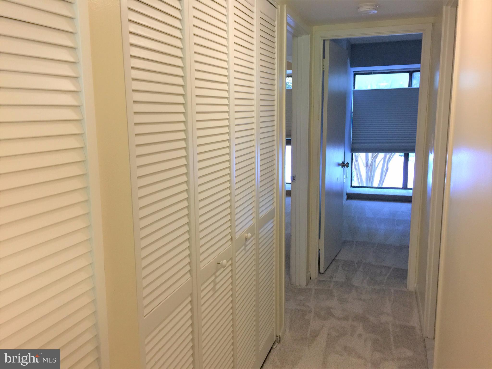 11562 Rolling Green Court, Unit 201 Reston, VA 20191 - Photo 13 of 18 Interior (General)