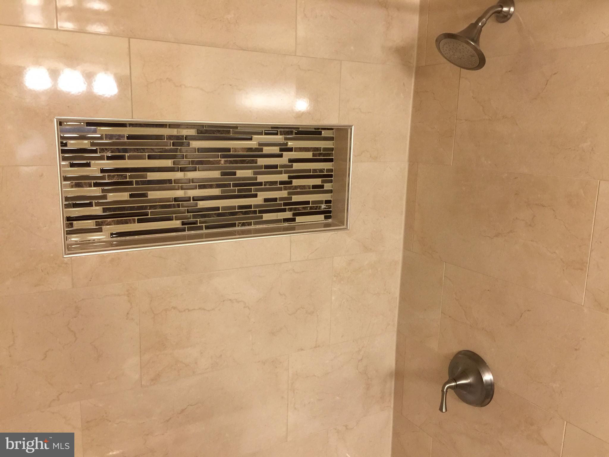 11562 Rolling Green Court, Unit 201 Reston, VA 20191 - Photo 18 of 18 Bath