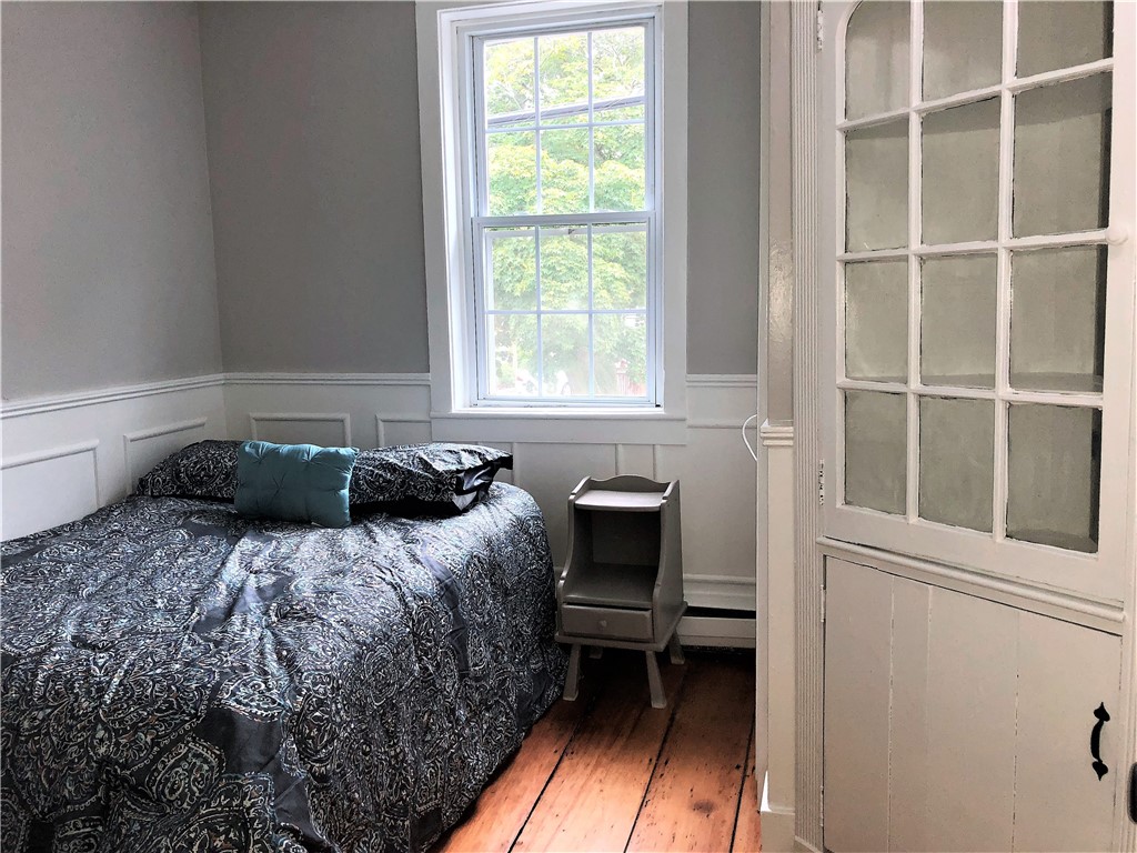 283 Spring Street, Unit 2 Newport, RI 02840 - Photo 13 of 15
