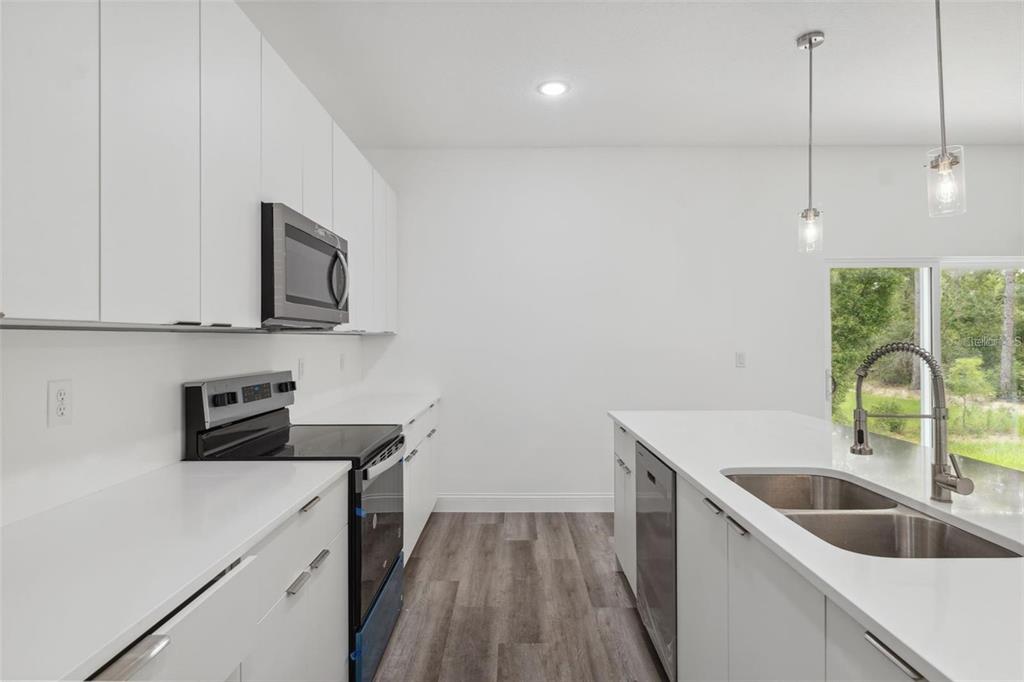 6062 Southwest 154th Place Road Ocala, FL 34473 - Photo 15 of 38 Gallery Image 15