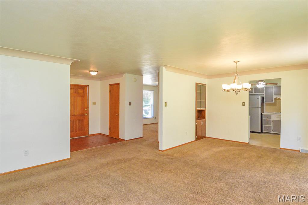 37 Hemlock Drive Belleville, IL 62221 - Photo 12 of 37