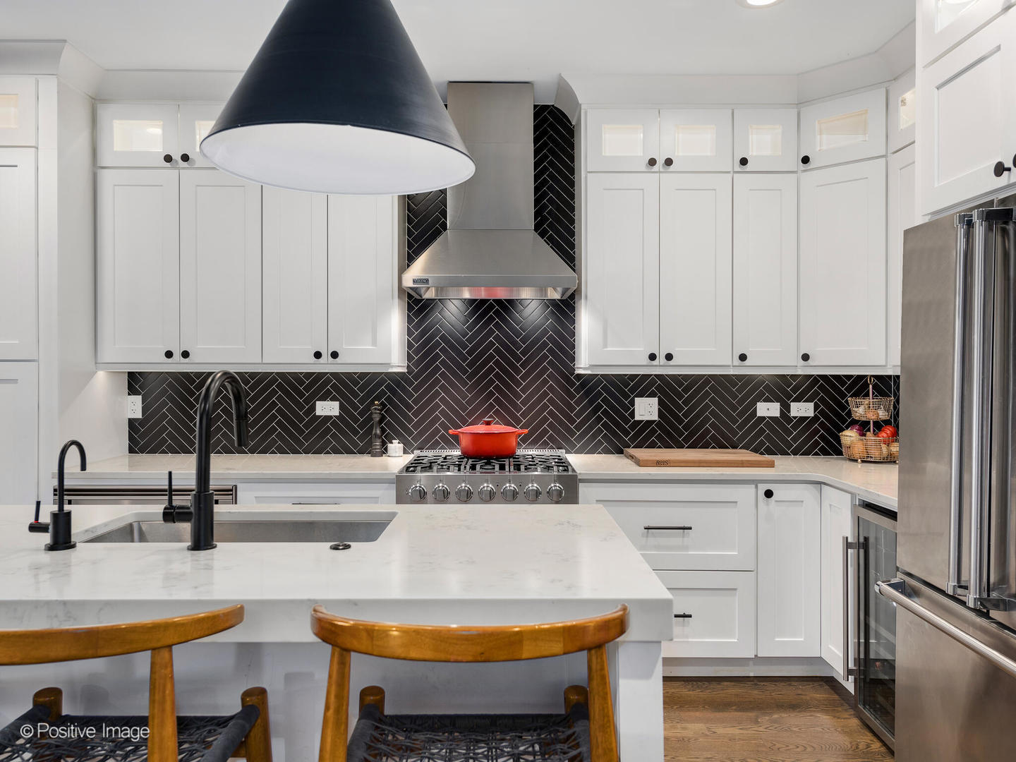 2140 West Rice Street, Unit 1E Chicago, IL 60622 - Photo 8 of 33