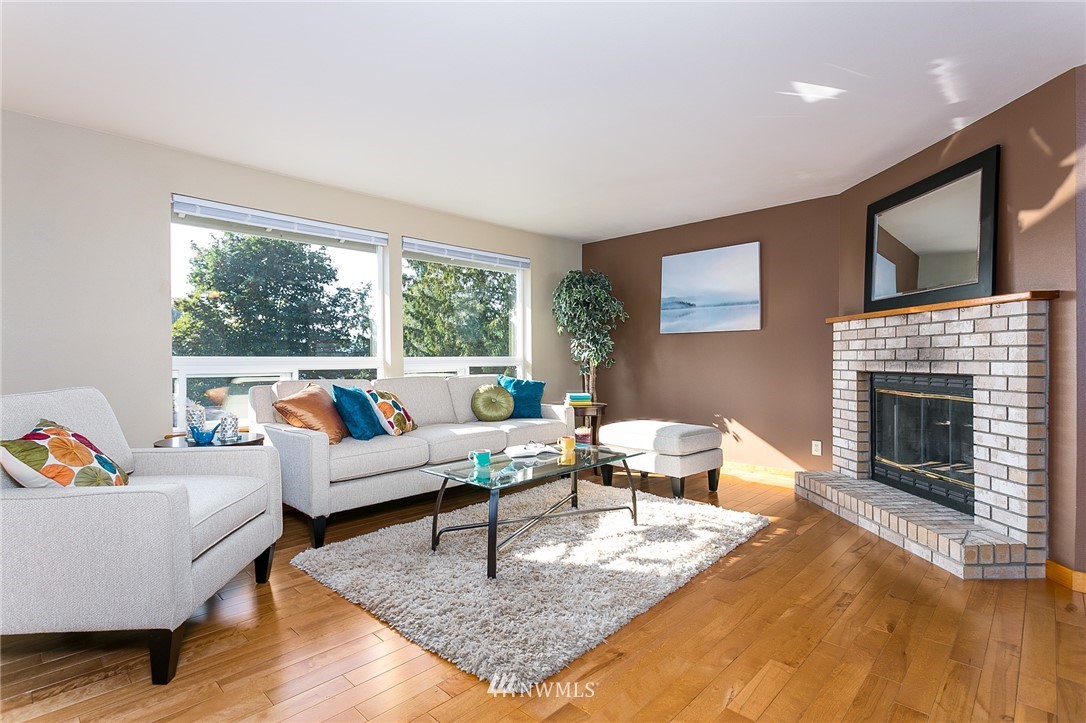 936 Samish Way Bellingham, WA 98229 - Photo 2 of 36 Gallery Image 2