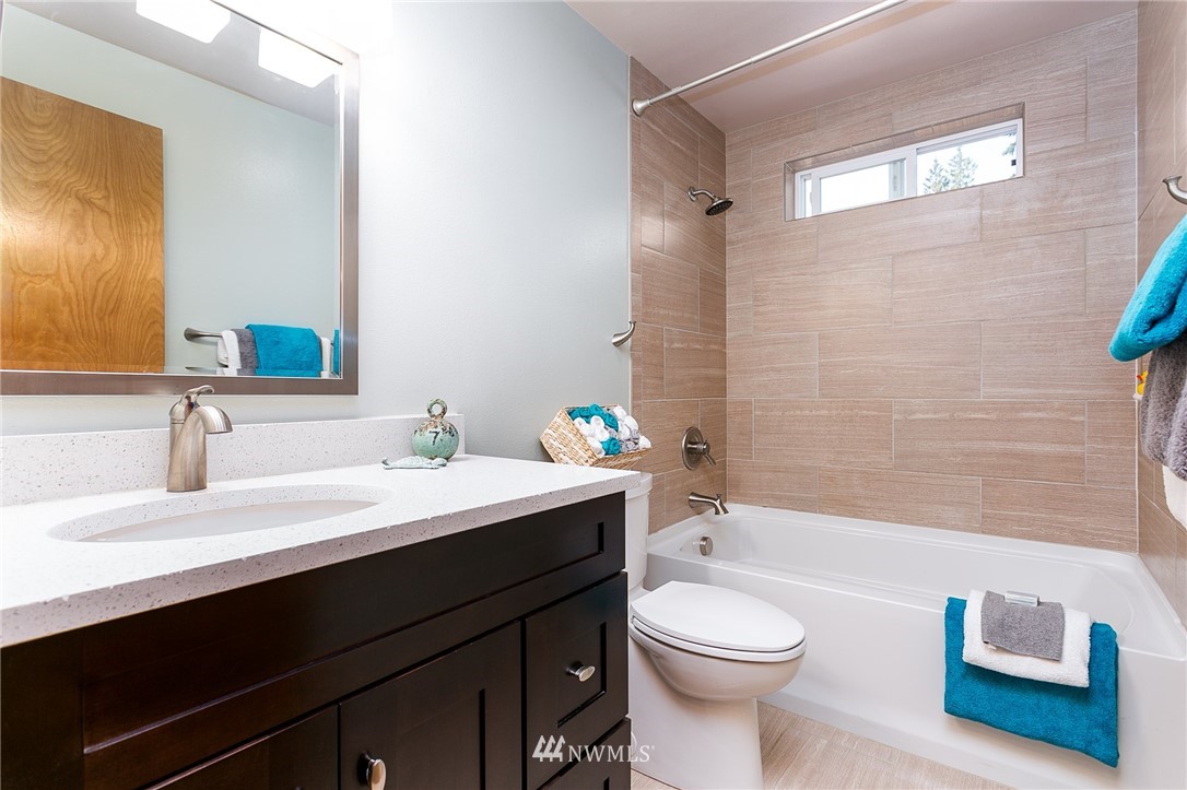 936 Samish Way Bellingham, WA 98229 - Photo 18 of 36 Gallery Image 18