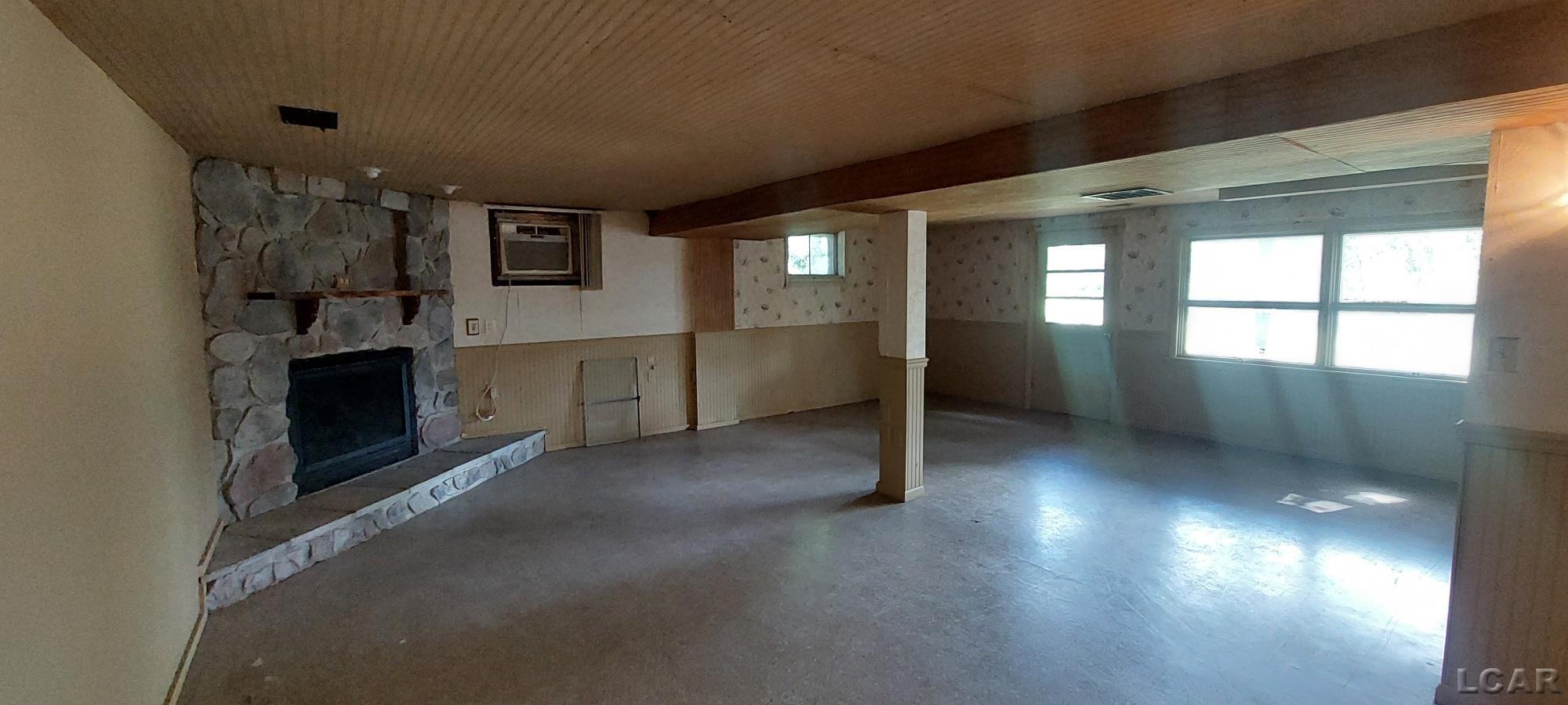 9875 Stoddard Road Adrian, MI 49221 - Photo 54 of 64 50186499-da1f84f4-ee8b-4257-aaf1-262b8317d1d8.JPG