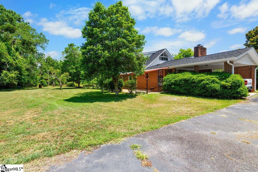 640 Dial Place Laurens, SC 29360 - Photo 14 of 19