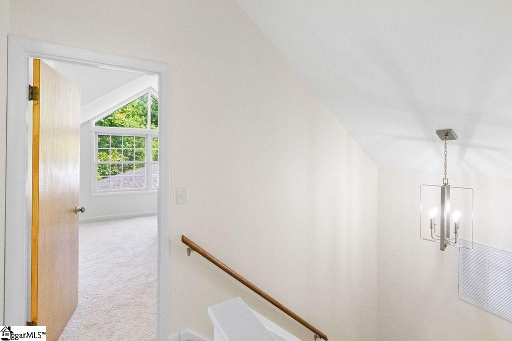 640 Dial Place Laurens, SC 29360 - Photo 9 of 19