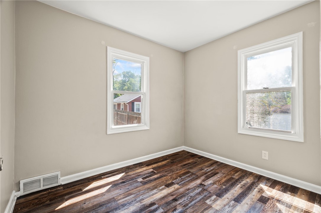 101 Burton Road Middletown, OH 45044 - Photo 14 of 29 Gallery Image 14