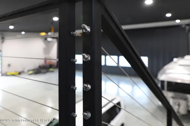 $5,500,000 | 868 Diamandis Drive, Alpine, WY 83128