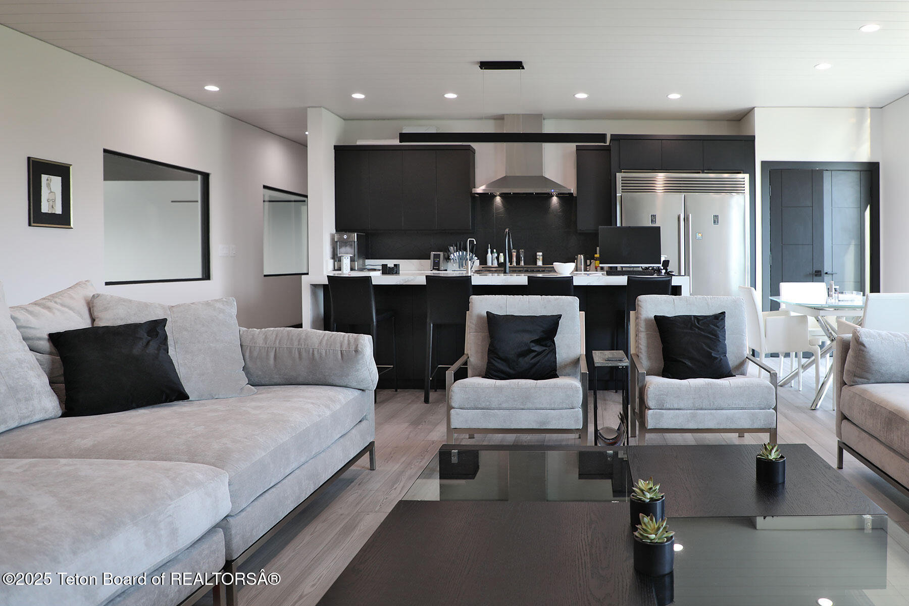 868 Diamandis Drive Alpine, WY 83128 - Photo 6 of 37 868_Diamandis_Drive_Living_Kitchen_Strai