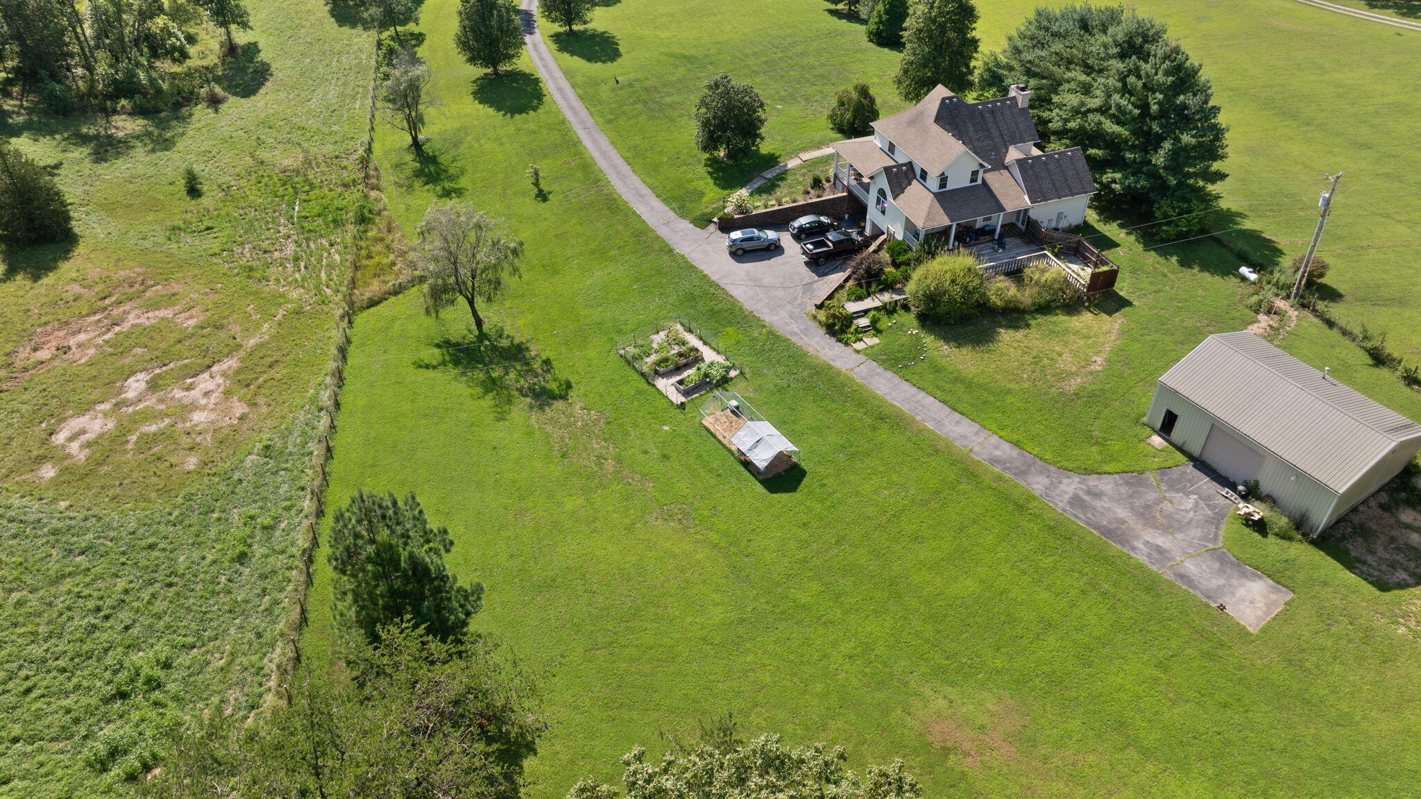 946 Pine Ridge Road Winchester, KY 40391 - Photo 58 of 68 108-web-or-mls-DJI_20250809170456_0258_D