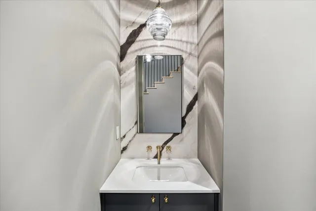 $3,275,000 | 503 Terrace Drive, Austin, TX 78704