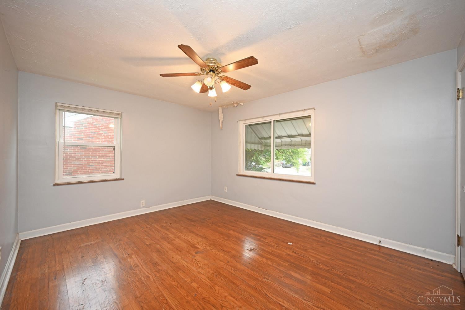 555 Virgil Road Cincinnati, OH 45238 - Photo 15 of 26
