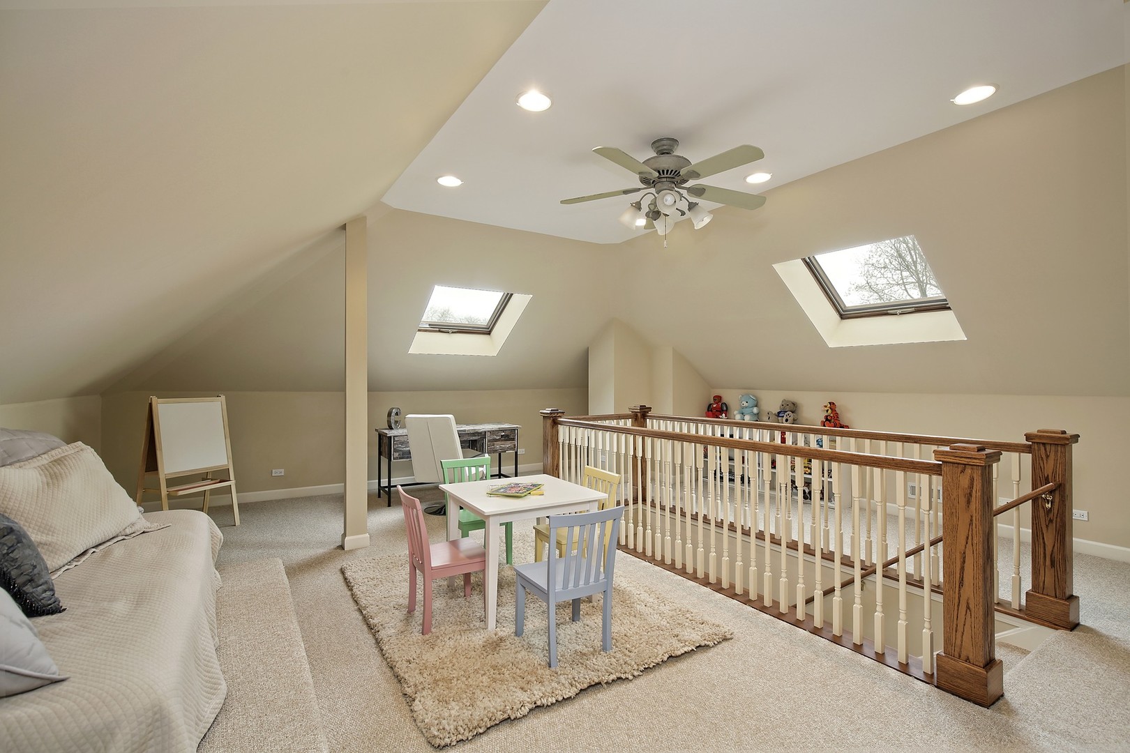 985 Pine Tree Lane Winnetka, IL 60093 - Photo 22 of 40