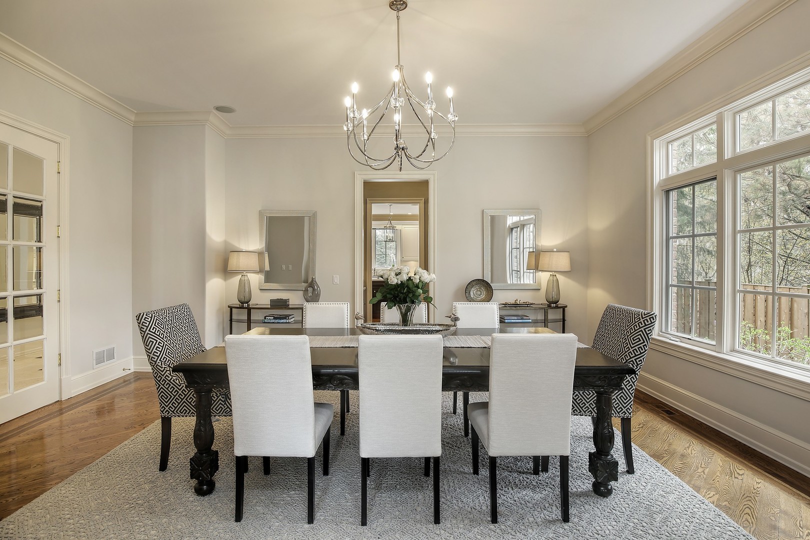 985 Pine Tree Lane Winnetka, IL 60093 - Photo 6 of 40