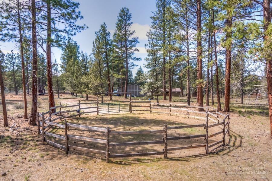 67550 Harrington Loop Road Bend, OR 97703 - Photo 25 of 34 Additional Photo