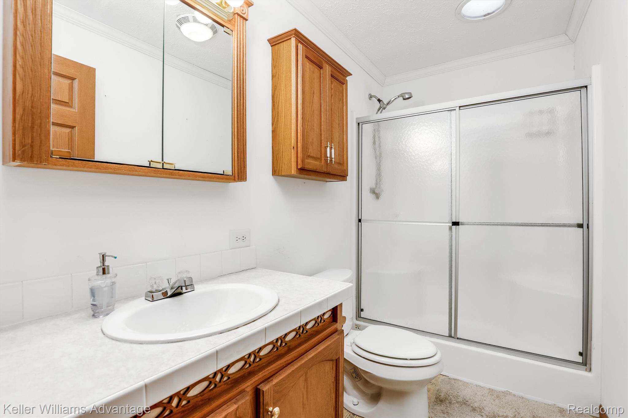 12242 Bunton Road Willis, MI 48191 - Photo 12 of 27 Main Bath