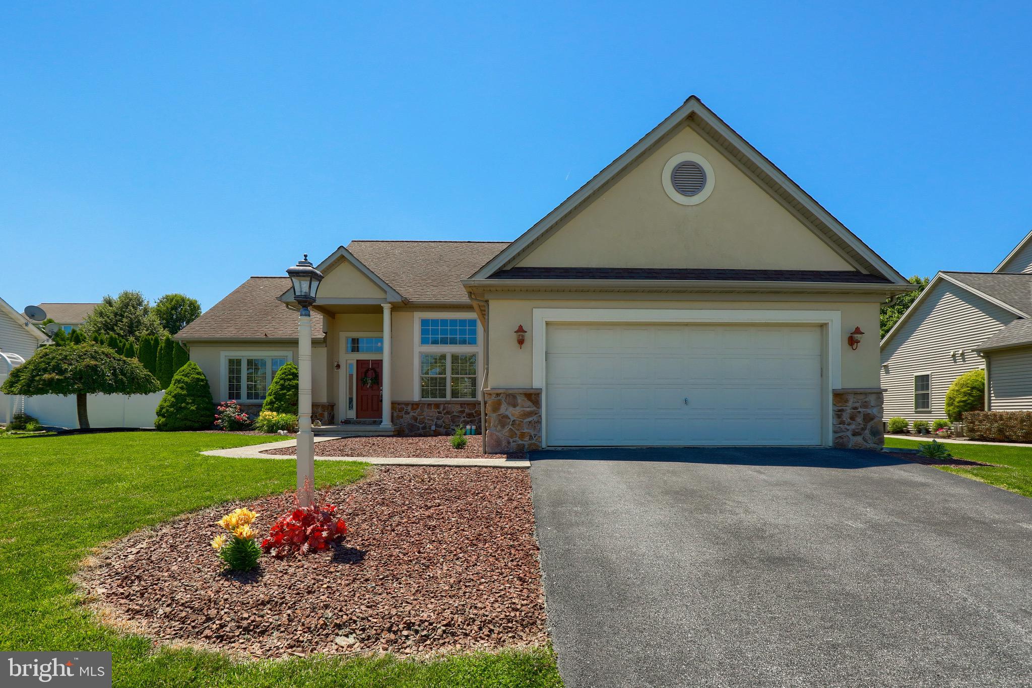 457 Stone Creek Road Lancaster, PA 17603 - Photo 3 of 41 Gallery Image 3