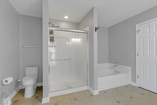 $479,900 | 14187 Refreshing Garden Lane, Fishers, IN 46038