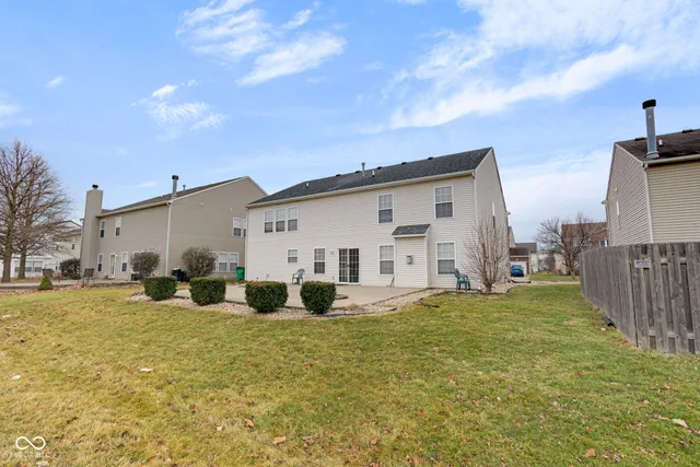 $479,900 | 14187 Refreshing Garden Lane, Fishers, IN 46038