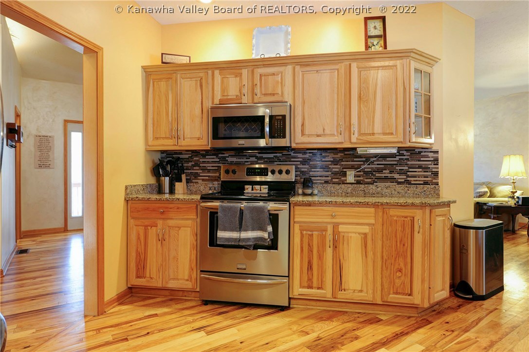 408 Bluelick Road Winfield, WV 25213 - Photo 7 of 30 Gallery Image 7