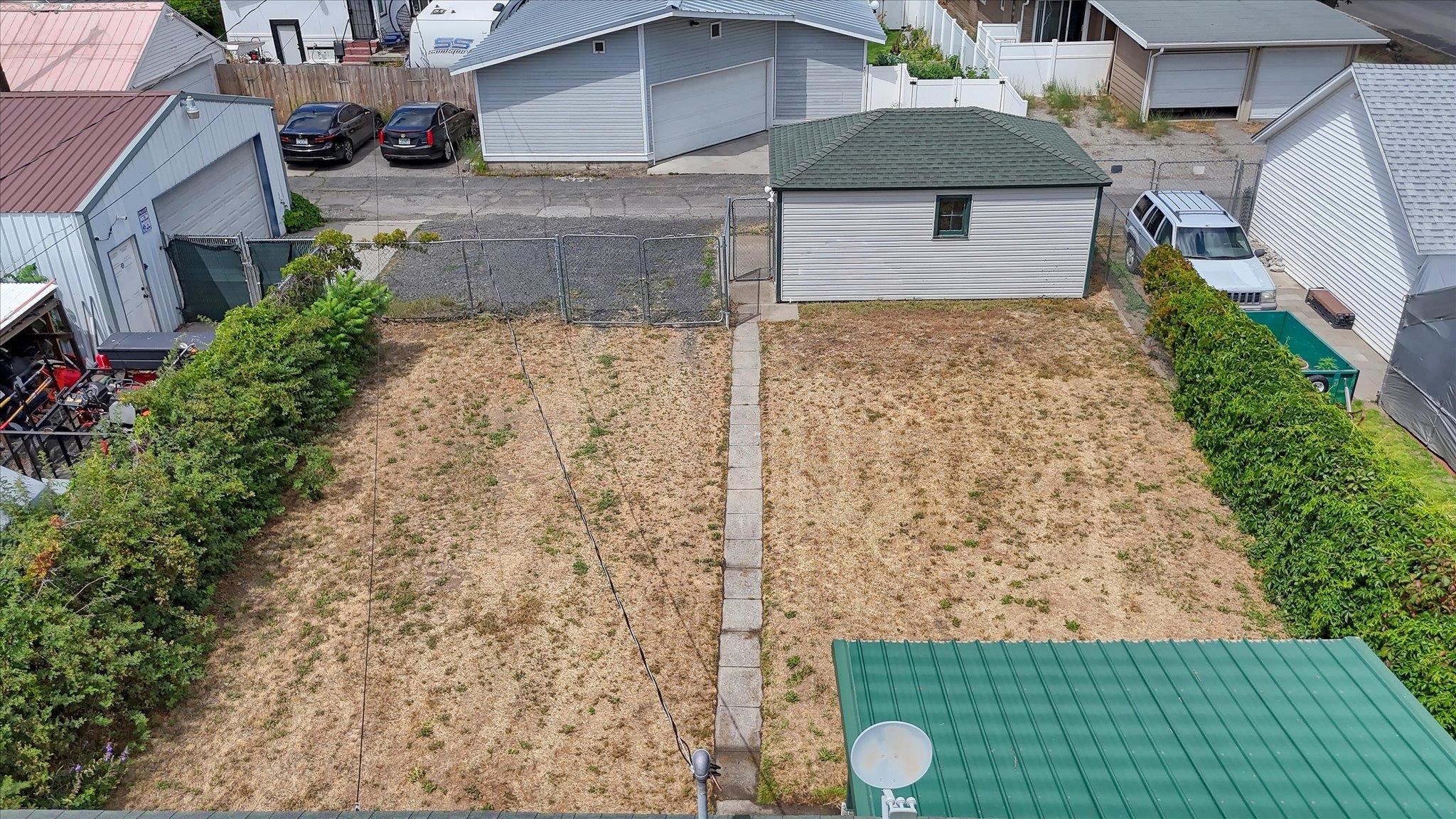 408 West Gordon Avenue Spokane, WA 99205 - Photo 28 of 44