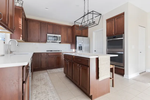 $543,900 | 10229 Central Park Boulevard, Huntley, IL 60142