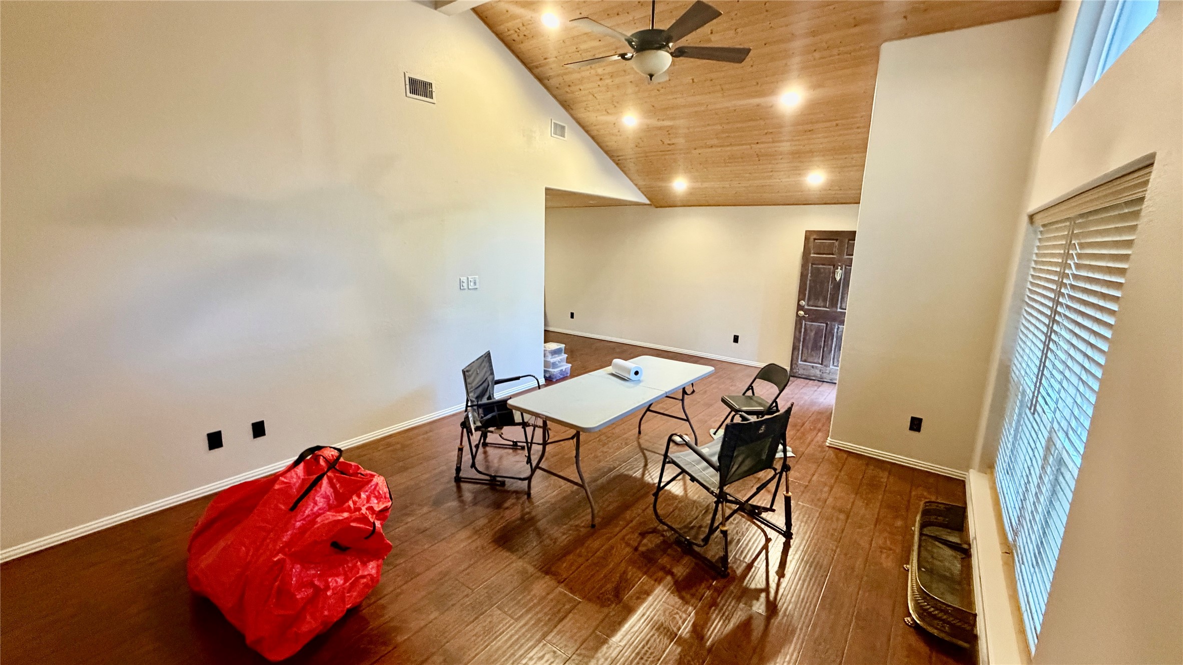 98 East Mistybreeze Circle Spring, TX 77381 - Photo 8 of 26