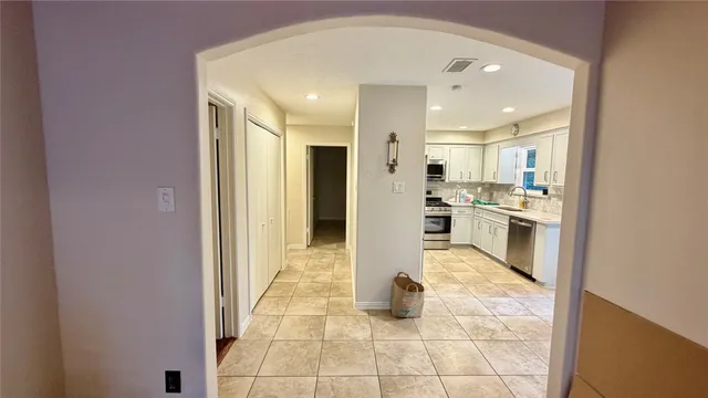 $353,575 | 98 East Mistybreeze Circle, Spring, TX 77381