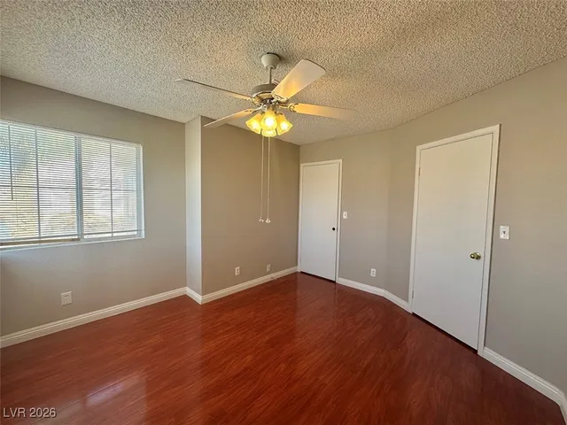 $1,950 | 120 Clifton Heights Drive, Las Vegas, NV 89145