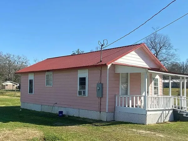 $1,050 | 4144 Herring Avenue, Marianna, FL 32448