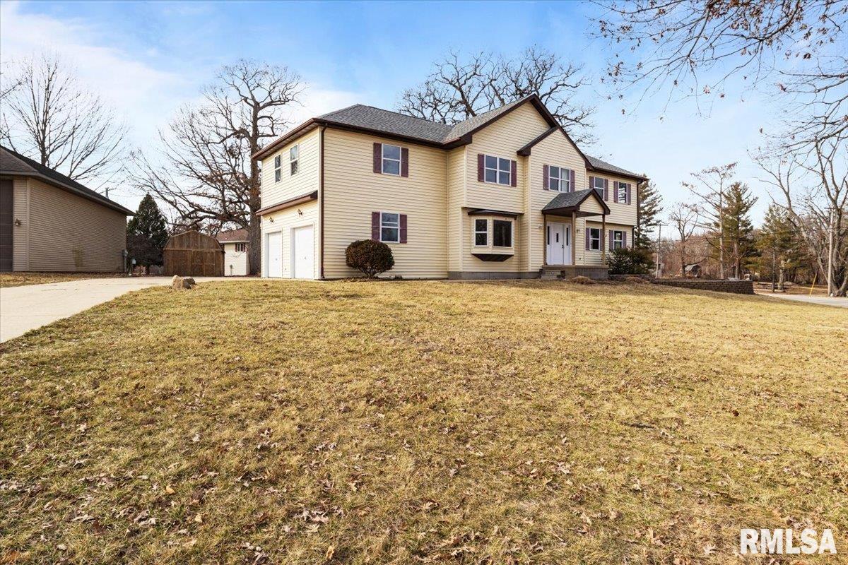1 Country Towne Road Springfield, IL 62712 - Photo 3 of 42