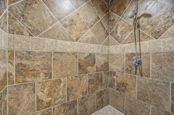 $429,900 | 535 Coonen Drive, Combined Locks, WI 54113