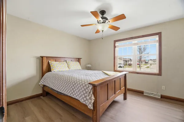 $429,900 | 535 Coonen Drive, Combined Locks, WI 54113