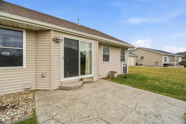 $429,900 | 535 Coonen Drive, Combined Locks, WI 54113