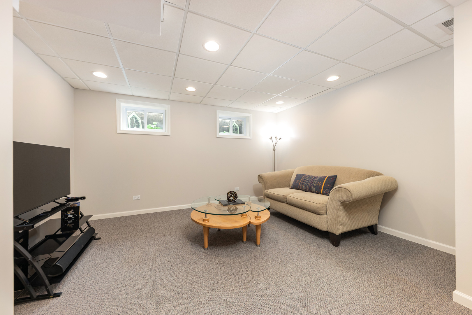 1407 Grommon Road Naperville, IL 60564 - Photo 30 of 49