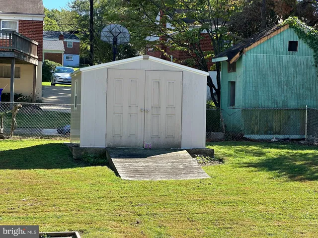 $2,600 | 4726 Boiling Brook Parkway, Rockville, MD 20852