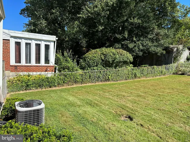 $2,600 | 4726 Boiling Brook Parkway, Rockville, MD 20852