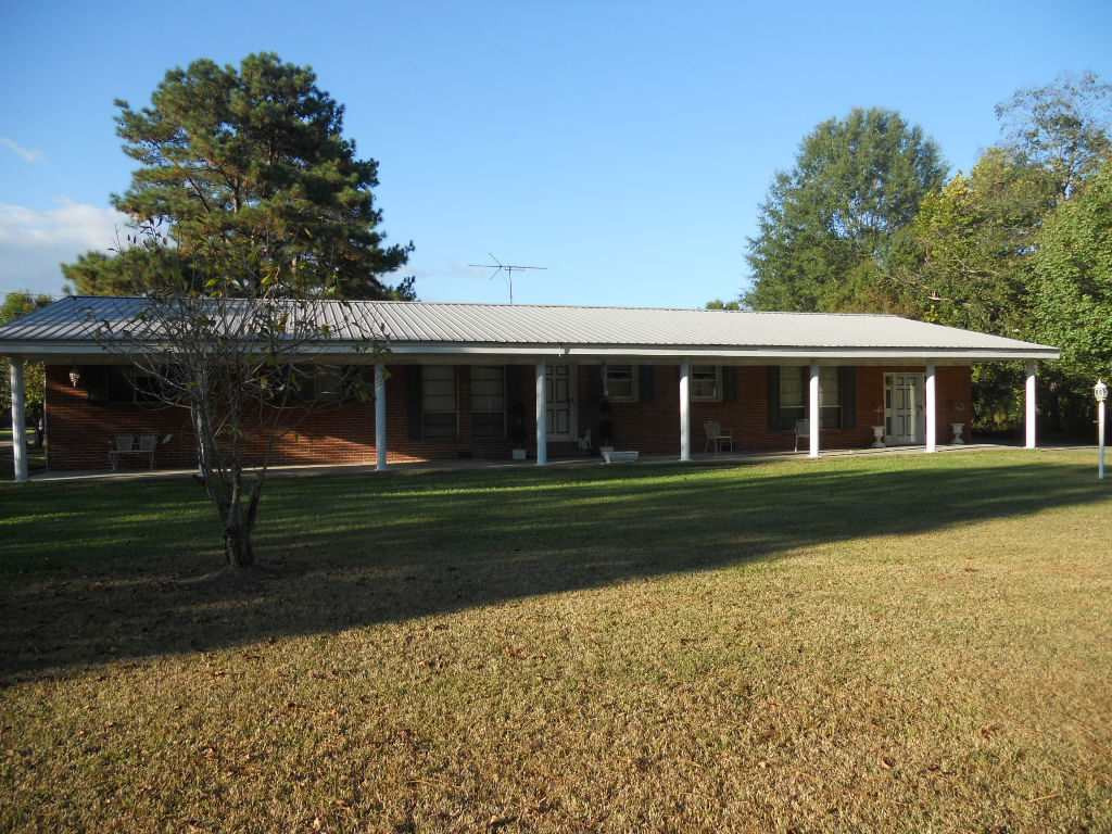 3224 Old Jackson Road Forest, MS 39074 - Photo 1 of 23 Photo 1