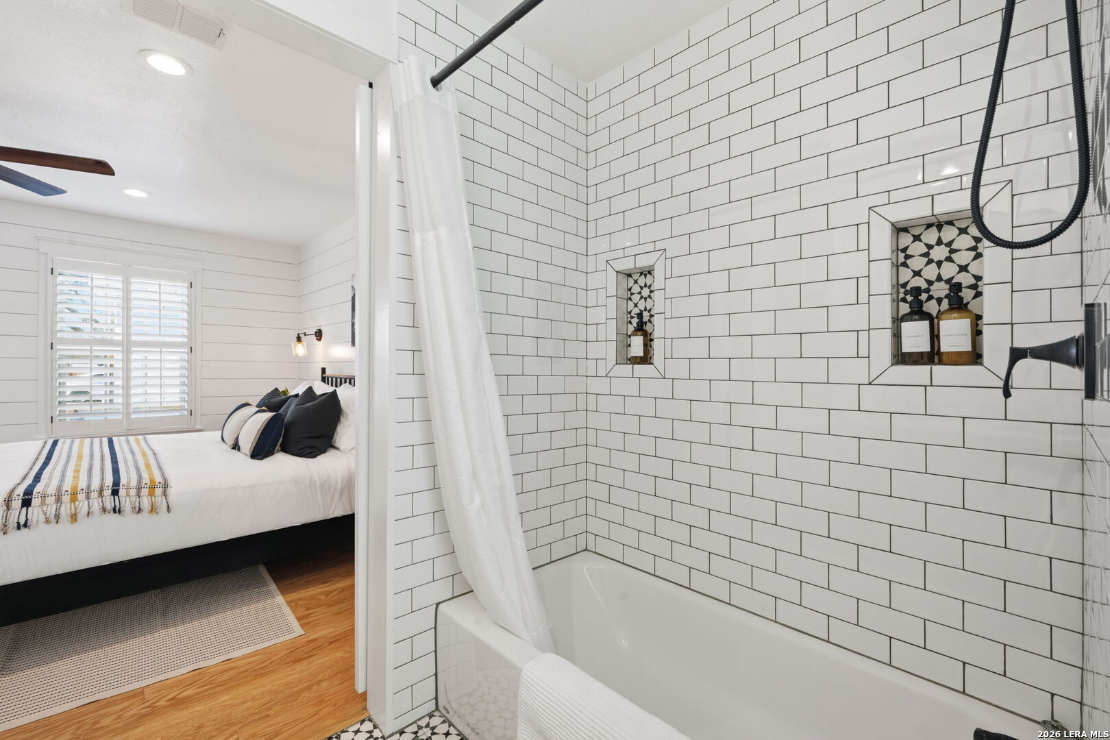 903 Front Street Comfort, TX 78013 - Photo 18 of 28