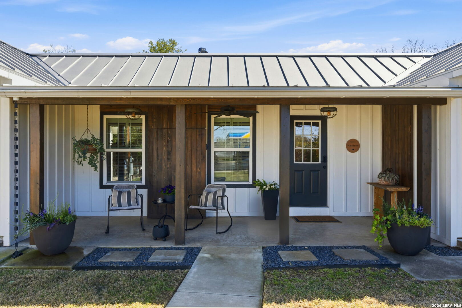 903 Front Street Comfort, TX 78013 - Photo 3 of 28