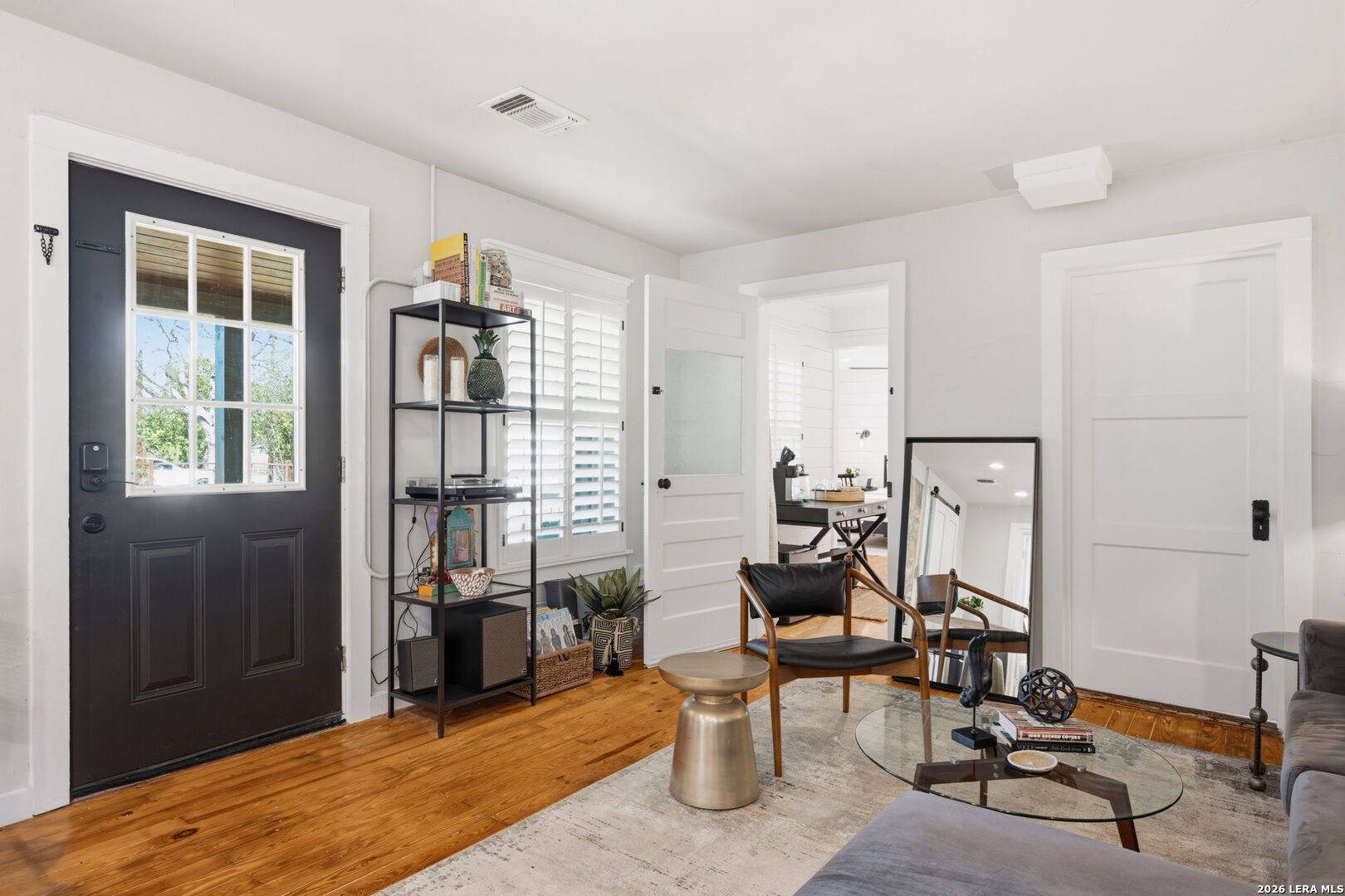 903 Front Street Comfort, TX 78013 - Photo 6 of 28