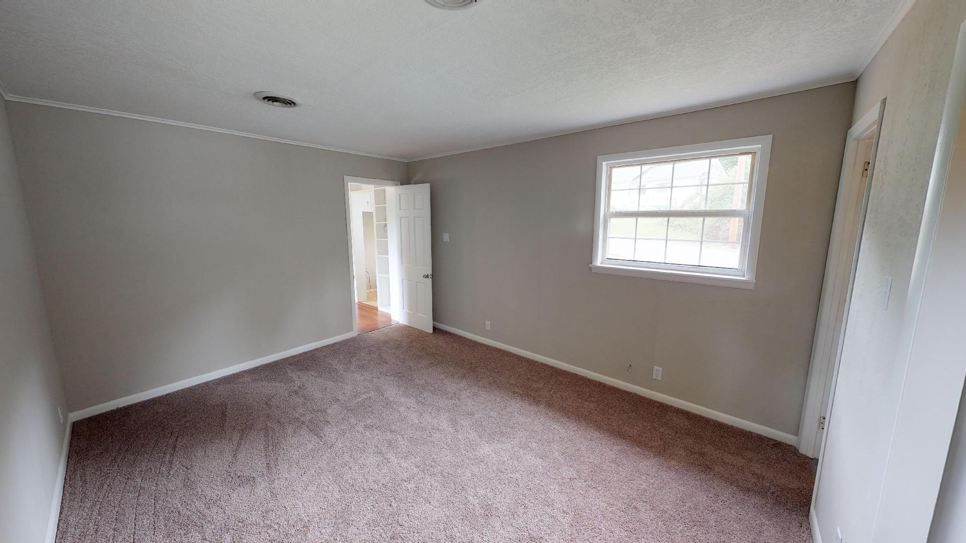 104 Evans Lane Oak Ridge, TN 37830 - Photo 13 of 38 pySuF2r8Tw5 - 06.29.2018_09.44.54