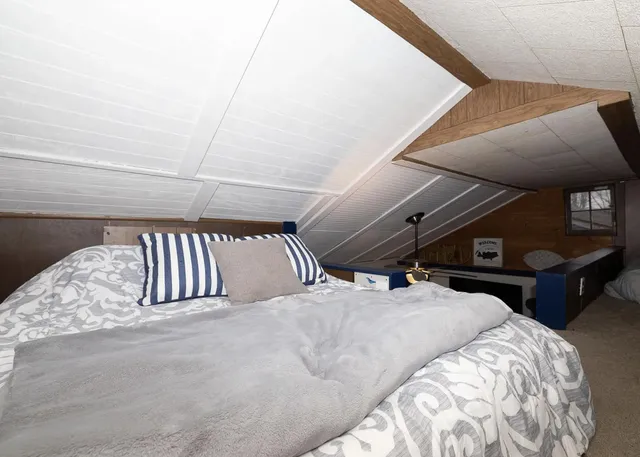 $1,900 | 2555 Melvin Road, Pinckney, MI 48169