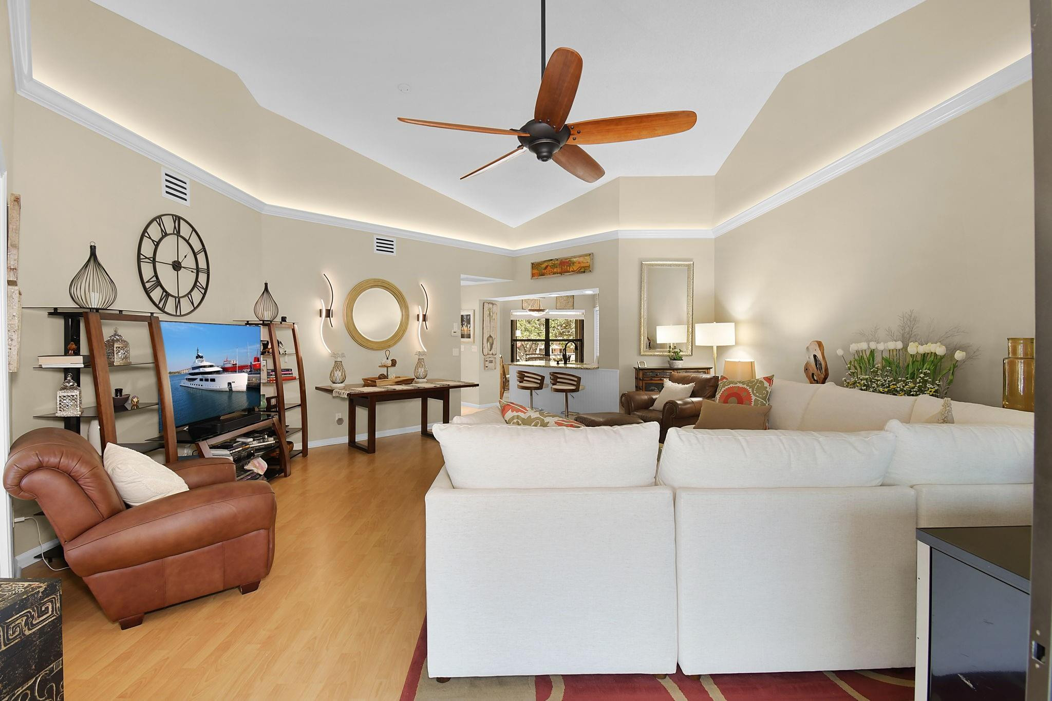 6040 Southeast Martinique Drive, Unit 201 Stuart, FL 34997 - Photo 17 of 63 Photo 17