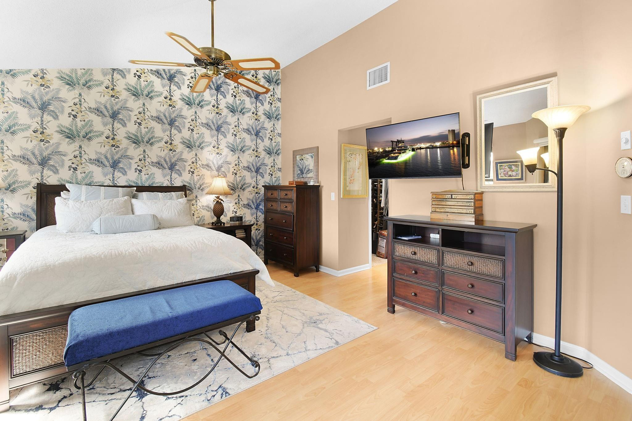 6040 Southeast Martinique Drive, Unit 201 Stuart, FL 34997 - Photo 25 of 63 Photo 25