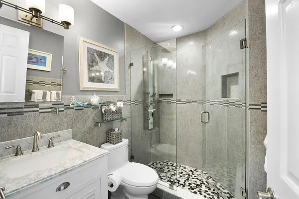 $330,000 | 6040 Southeast Martinique Drive, Unit 201, Stuart, FL 34997